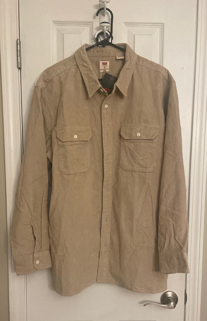 Levi's PinWale Cordoroy Relaxed Fit Long Sleeve Shackette, A64